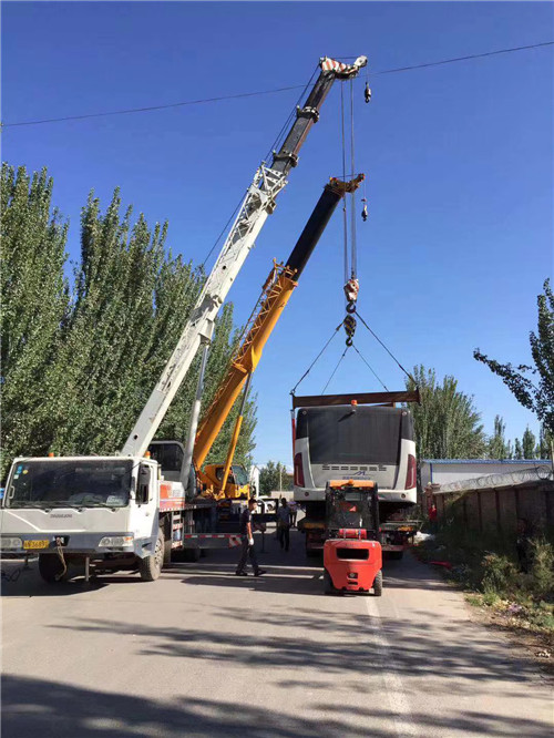 庐江县港口集装箱搬运案例